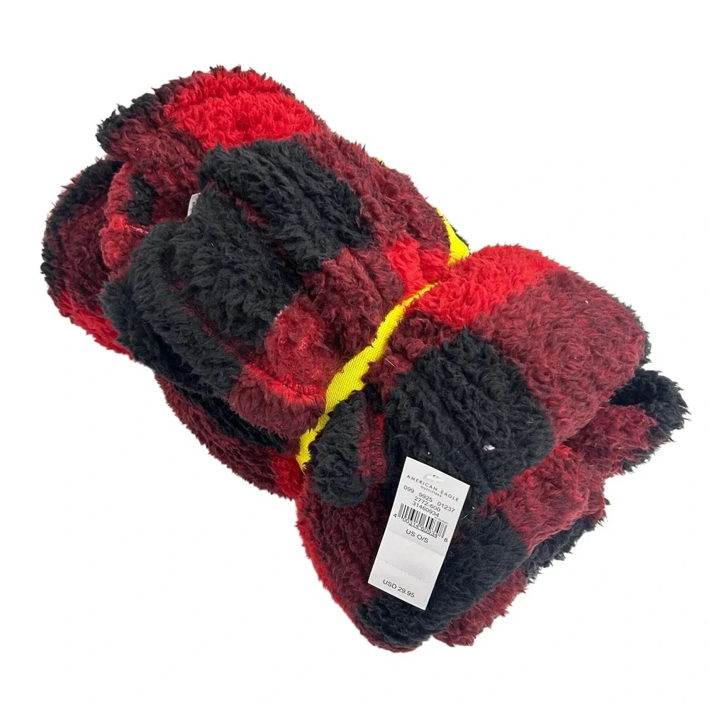 American Eagle Buffalo Plaid‎ Plush Throw Blanket Red Black 50x60 NWT Cozy
